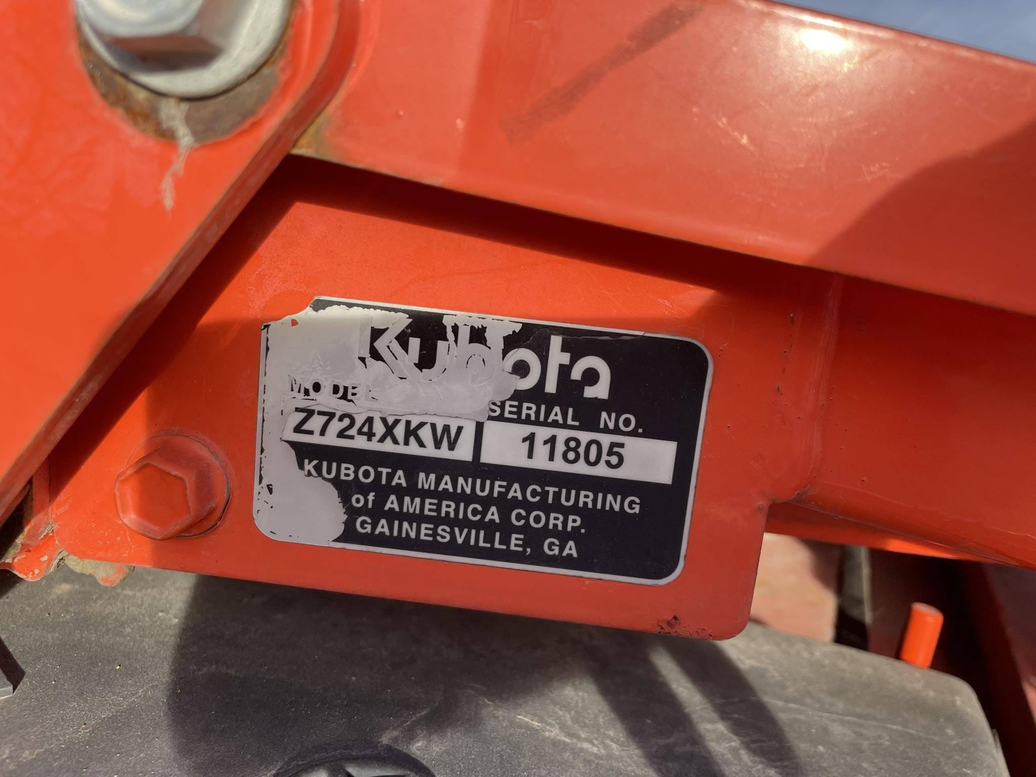 2015 Kubota Z724XKW Equipment Image0