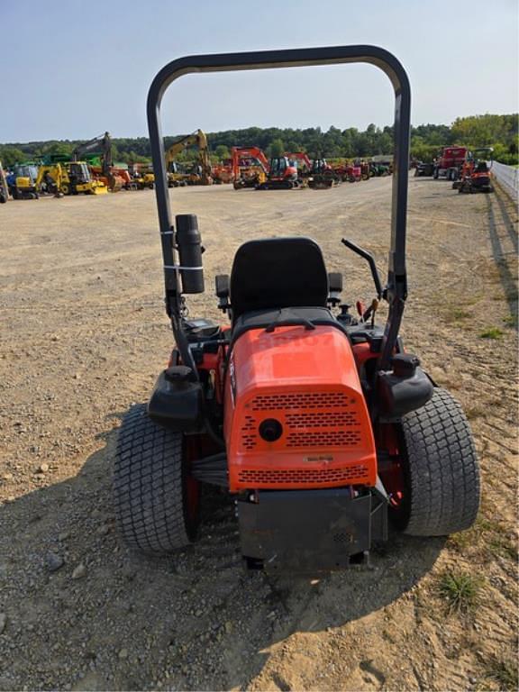 Image of Kubota ZD1211 equipment image 3