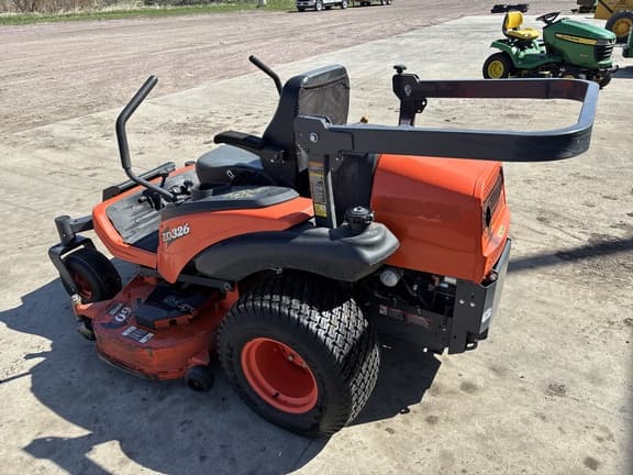 Image of Kubota ZD326 equipment image 4