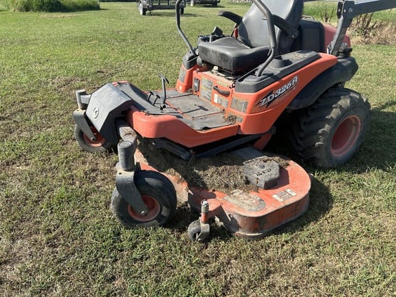 2015 Kubota ZD326 Equipment Image0