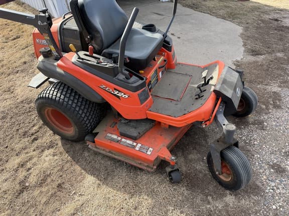 Image of Kubota ZD326 equipment image 1
