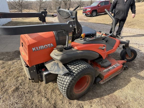 Image of Kubota ZD326 equipment image 3