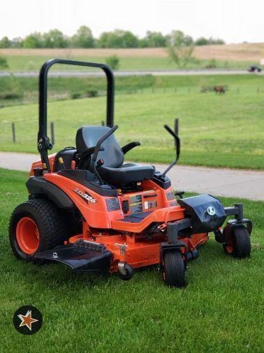 Main image Kubota ZD326