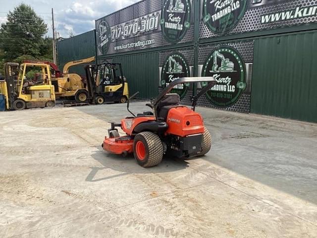 Image of Kubota ZD331 equipment image 2