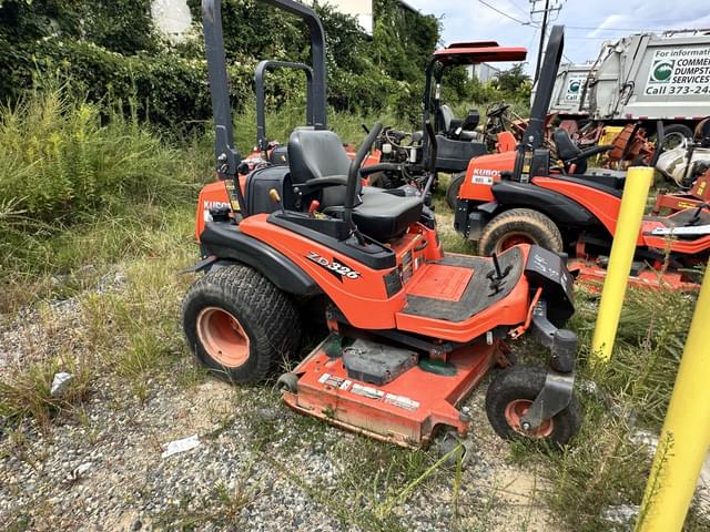 Image of Kubota ZD326 equipment image 3