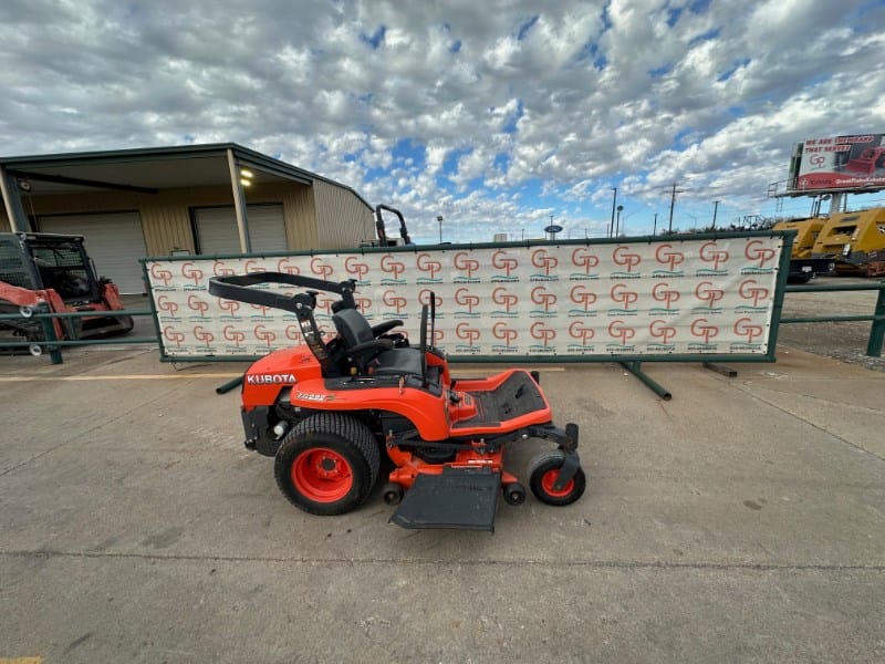2015 Kubota ZG222 Equipment Image0