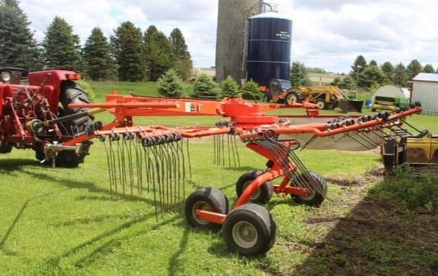 Image of Kuhn GA4220TH equipment image 2