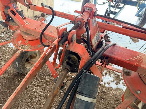 Image of Kuhn GF5202THA equipment image 4