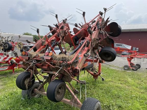Image of Kuhn GF8712T equipment image 4