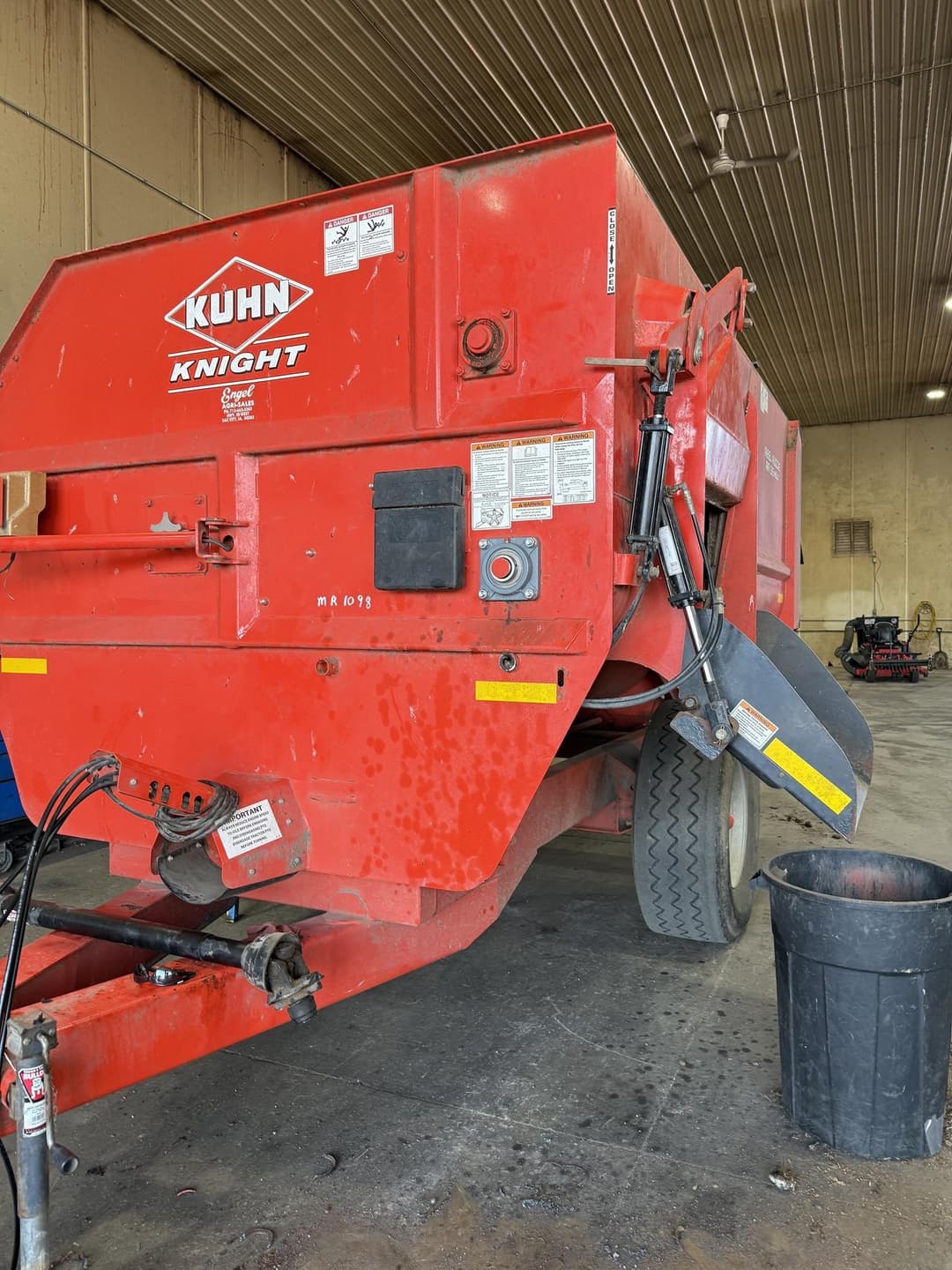 Image of Kuhn Knight RA136 Primary image
