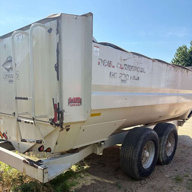 Image of Kuhn Knight RC270 equipment image 3