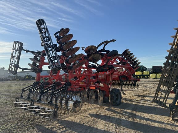 Image of Kuhn Krause Dominator 4855-13 equipment image 1