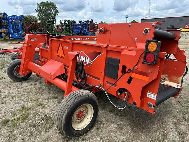 Image of Kuhn Merge-Maxx MM300 equipment image 4