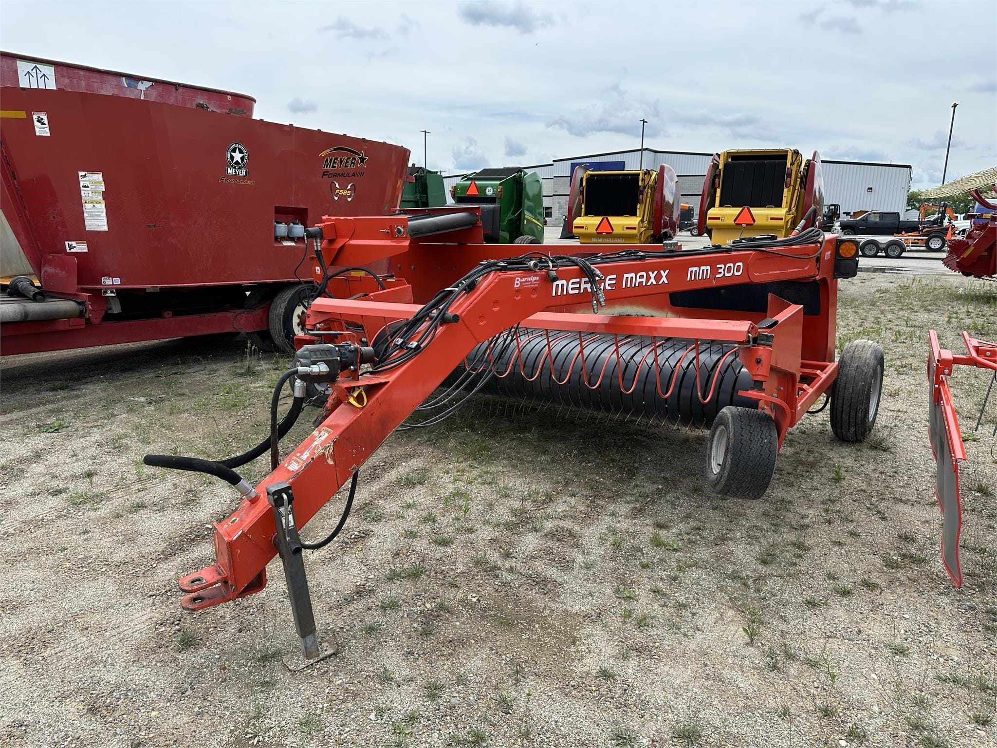 Main image Kuhn Merge-Maxx MM300