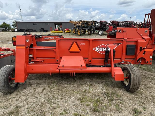 Image of Kuhn Merge-Maxx MM300 equipment image 3