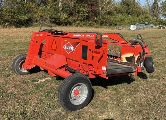 Image of Kuhn Merge-Maxx MM300 equipment image 2