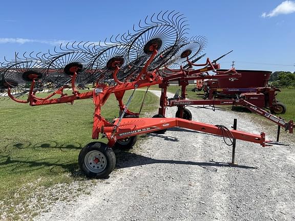 Image of Kuhn SR110 equipment image 1