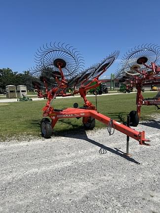 Image of Kuhn SR110 equipment image 2