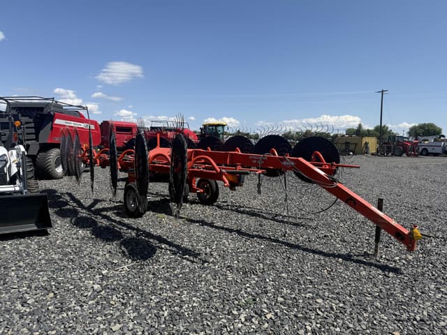 Image of Kuhn SR314 equipment image 3