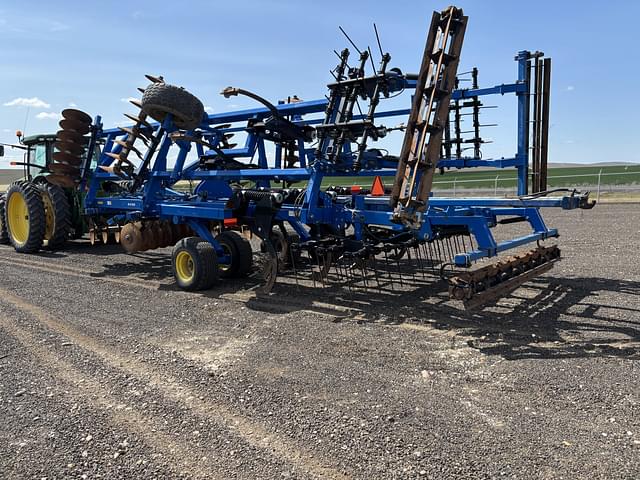 Image of Landoll 2430 equipment image 2