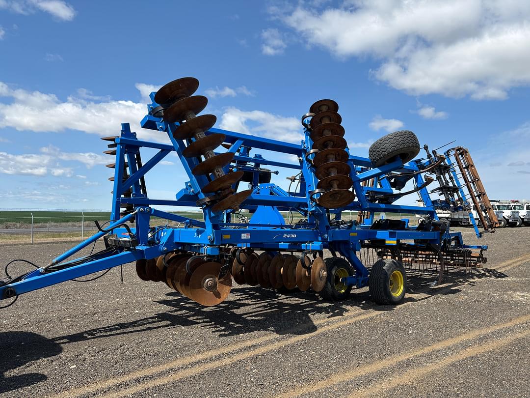 Image of Landoll 2430 Primary image
