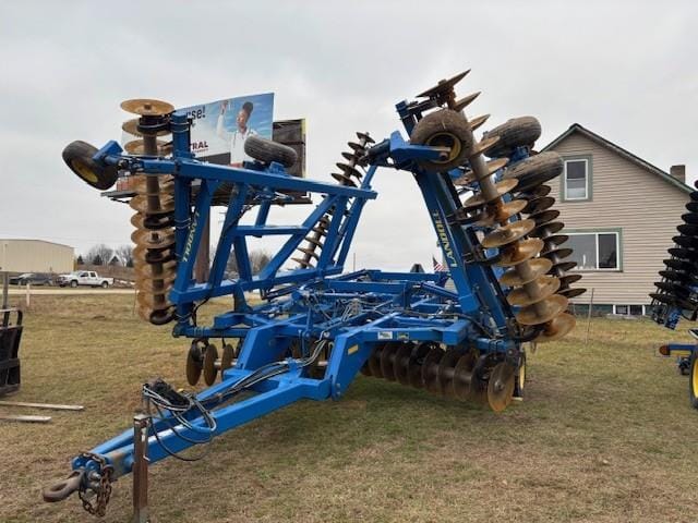 2015 Landoll 6230-33 Equipment Image0