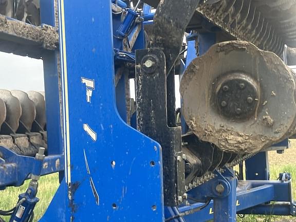 Image of Landoll 7831 equipment image 1