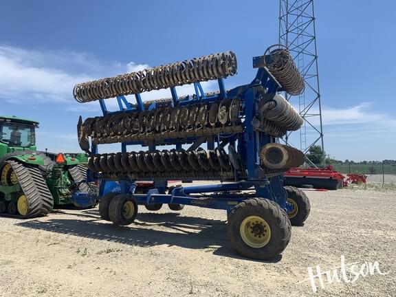 Image of Landoll 7831 equipment image 1