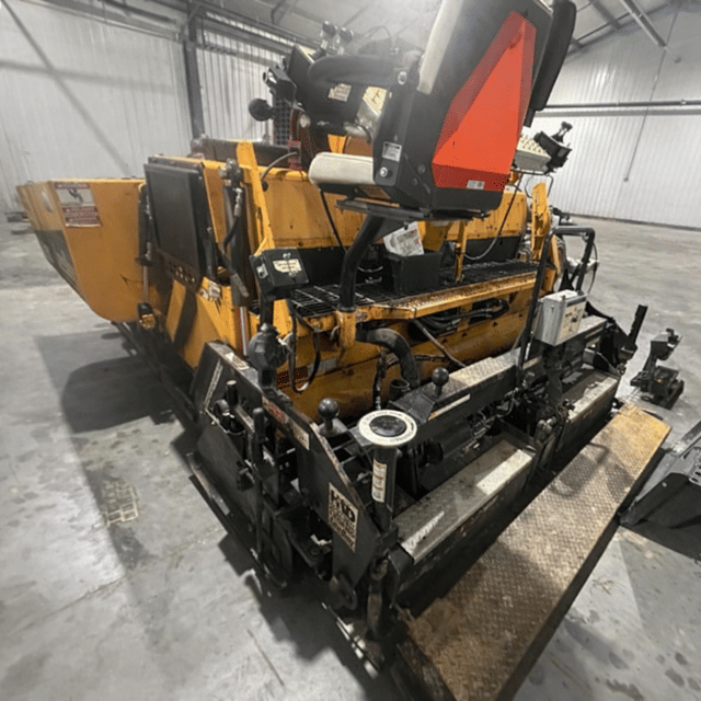 Image of LeeBoy 8515C equipment image 1