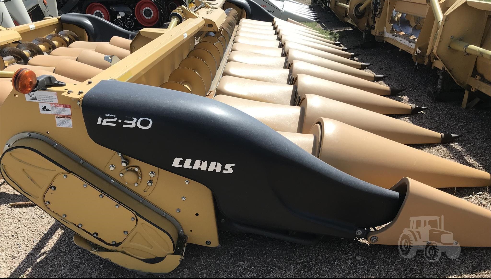 2015 Lexion 1230 Equipment Image0