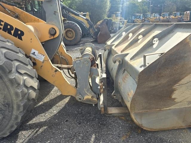 Image of Liebherr 542 equipment image 4