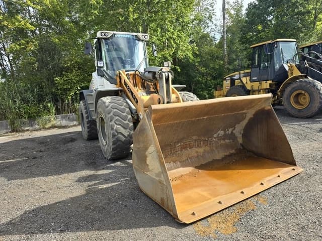 Image of Liebherr 542 equipment image 2