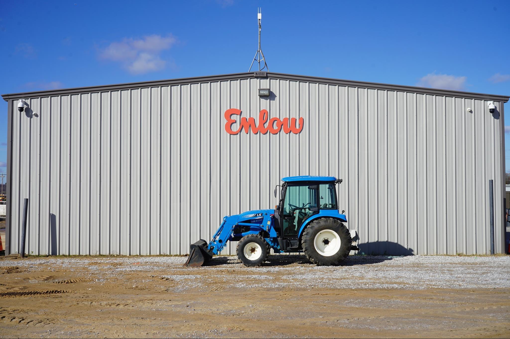 2015 LS XR4150 Equipment Image0