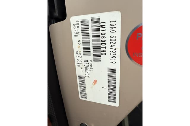 Image of Kubota M7060 equipment image 2