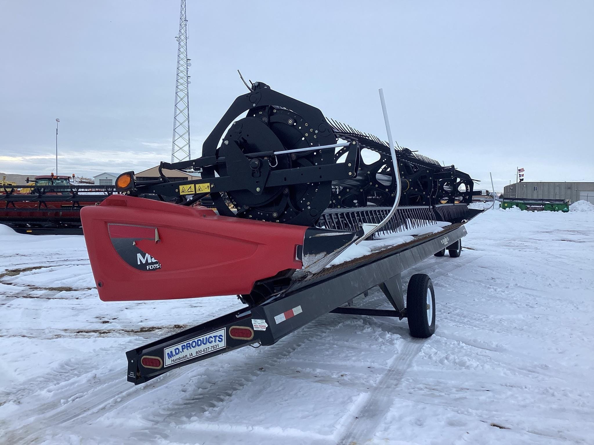 2015 MacDon FD75 Equipment Image0