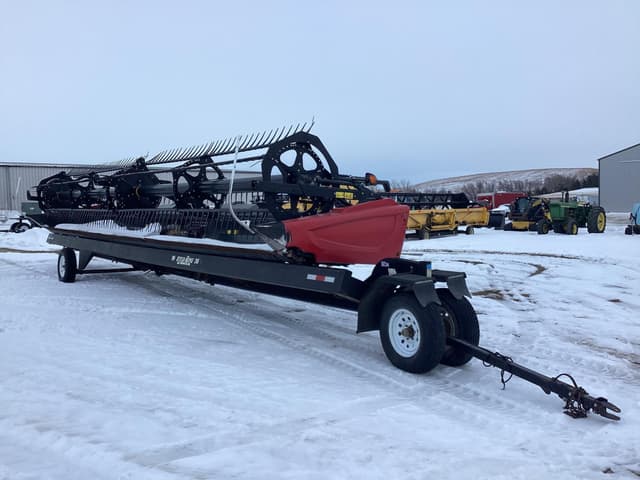 Image of MacDon FD75 equipment image 2