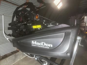 Main image MacDon FD75D