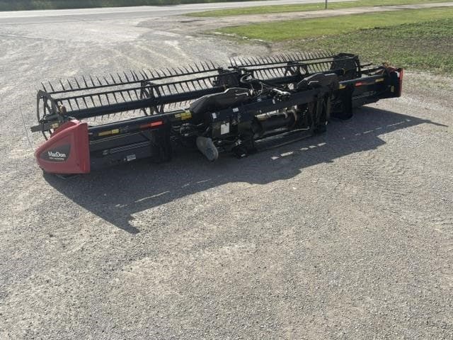 Image of MacDon FD75 equipment image 1