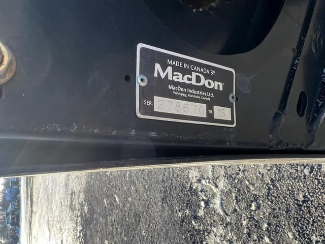 Image of MacDon FD75 equipment image 1