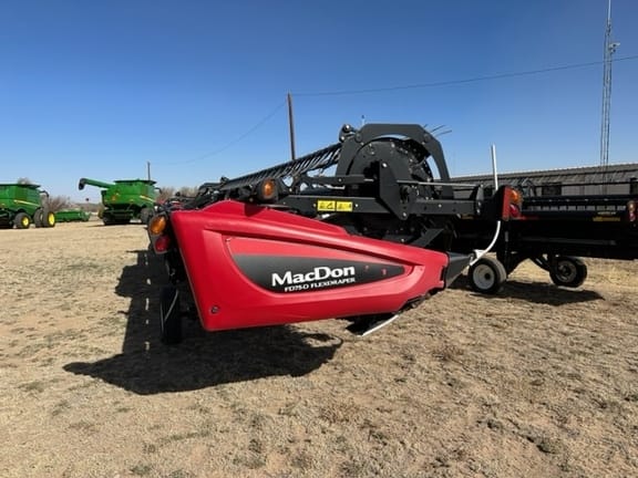 Main image MacDon FD75D