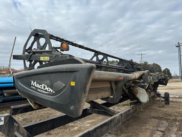 Main image MacDon FD75