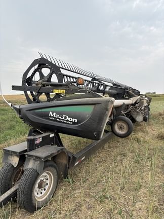 2015 MacDon FD75D Equipment Image0