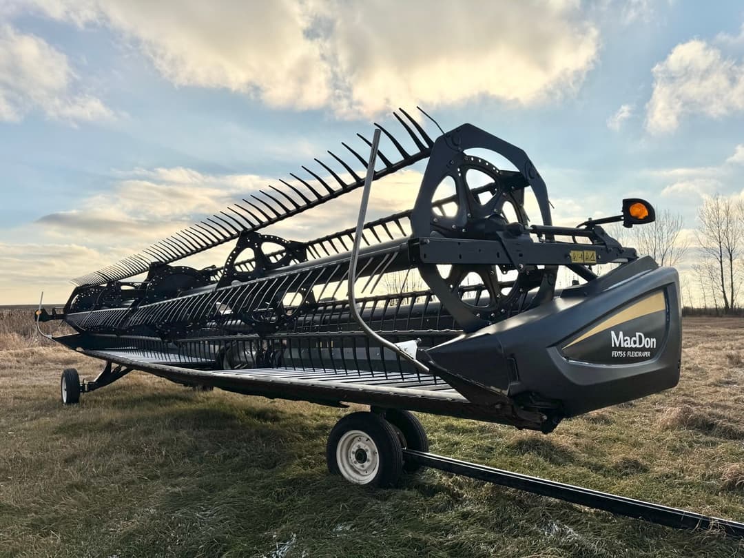 Image of MacDon FD75-S Primary image