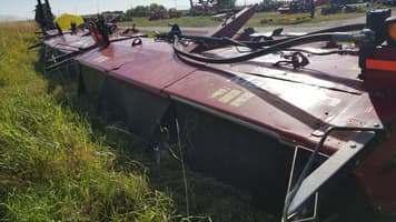 Main image MacDon R85