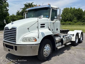 Main image Mack CXU613