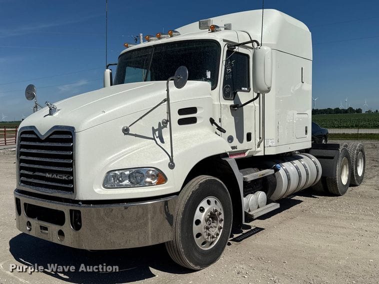 2015 Mack CXU Equipment Image0