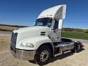 2015 Mack CXU612 Image