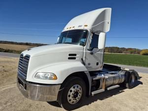 2015 Mack CXU612 Image