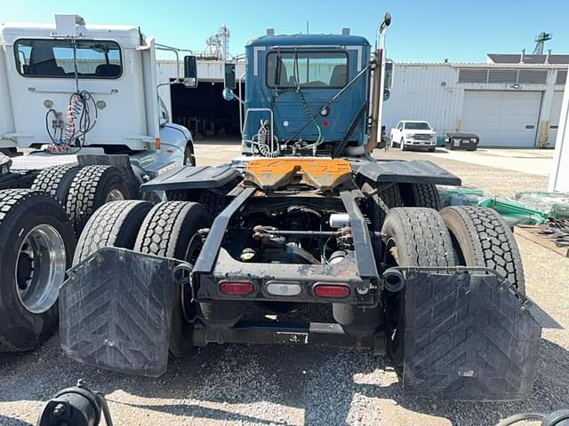 Image of Mack CXU613 equipment image 4