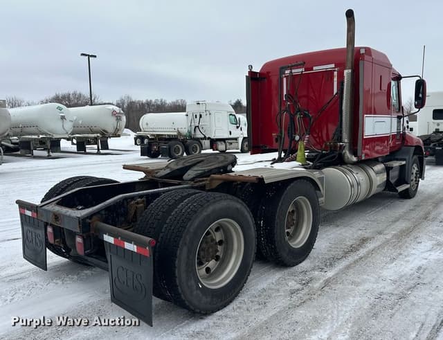 Image of Mack CXU613 equipment image 4